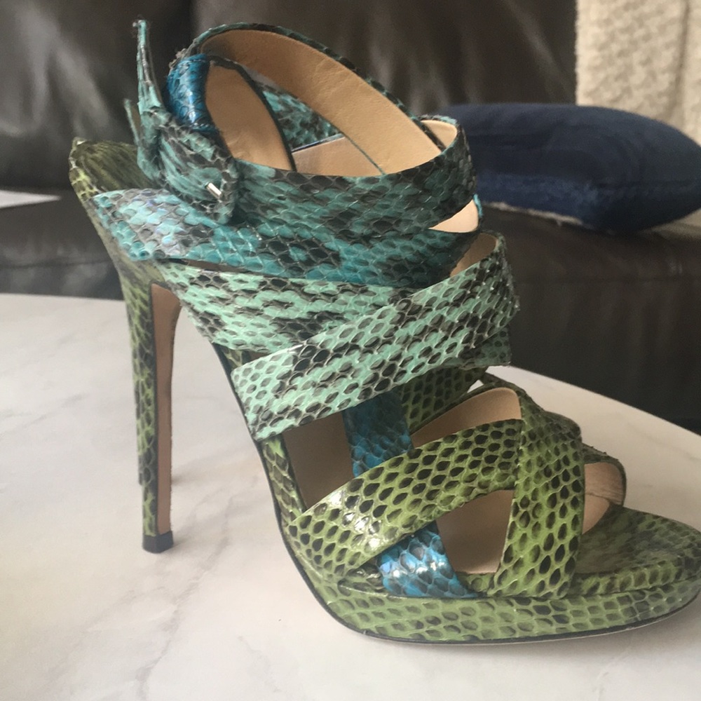 Gorgeous Jimmy Choo size 37 1/2